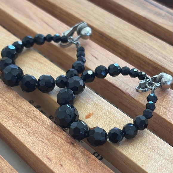 Elegant Black Beaded Hoop Clip on Earrings - Picture 3 of 3